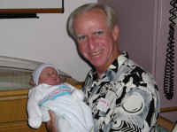 20050802Grandpa.jpg (359189 bytes)