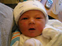 Hudson_Bday_08022005.jpg (295091 bytes)